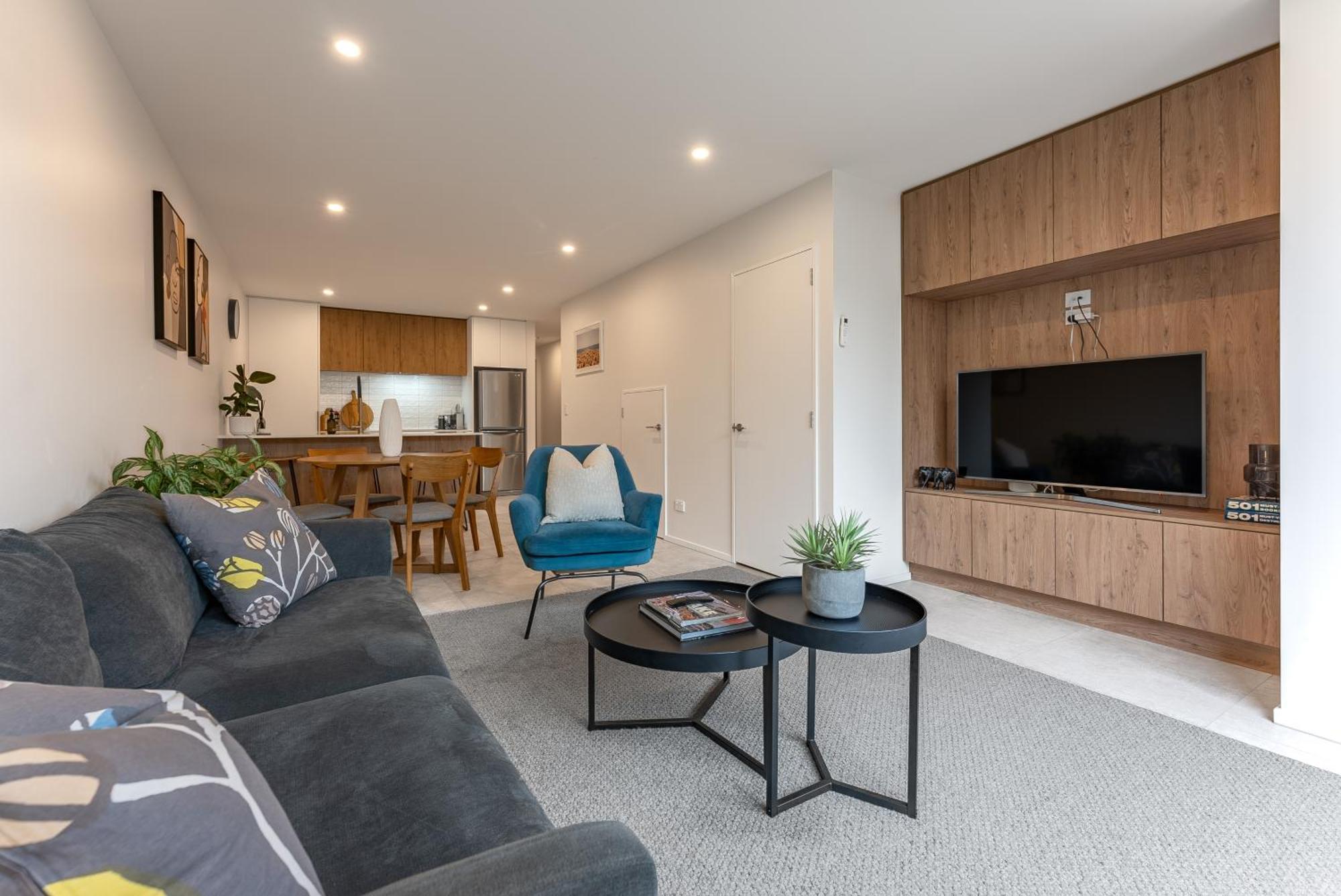 Urban Nest - Entire Townhouse And Free Parking Villa Крайстчърч Екстериор снимка